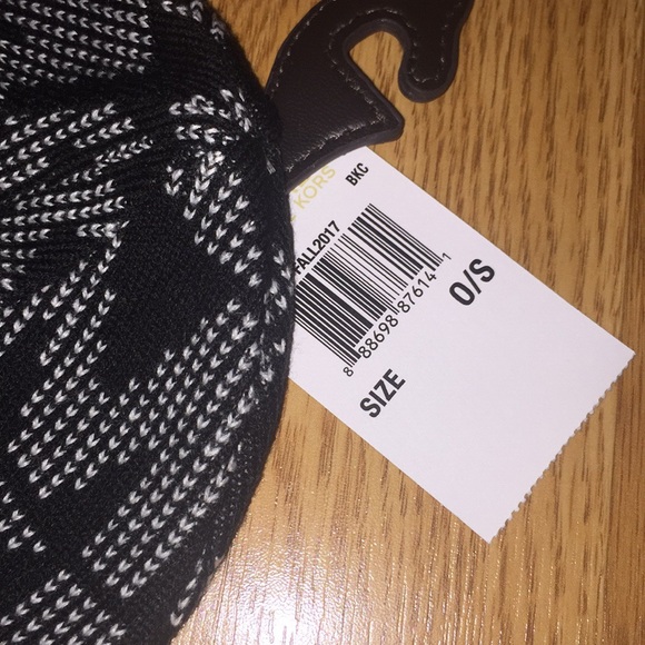 Michael Kors Accessories! - Picture 2 of 3